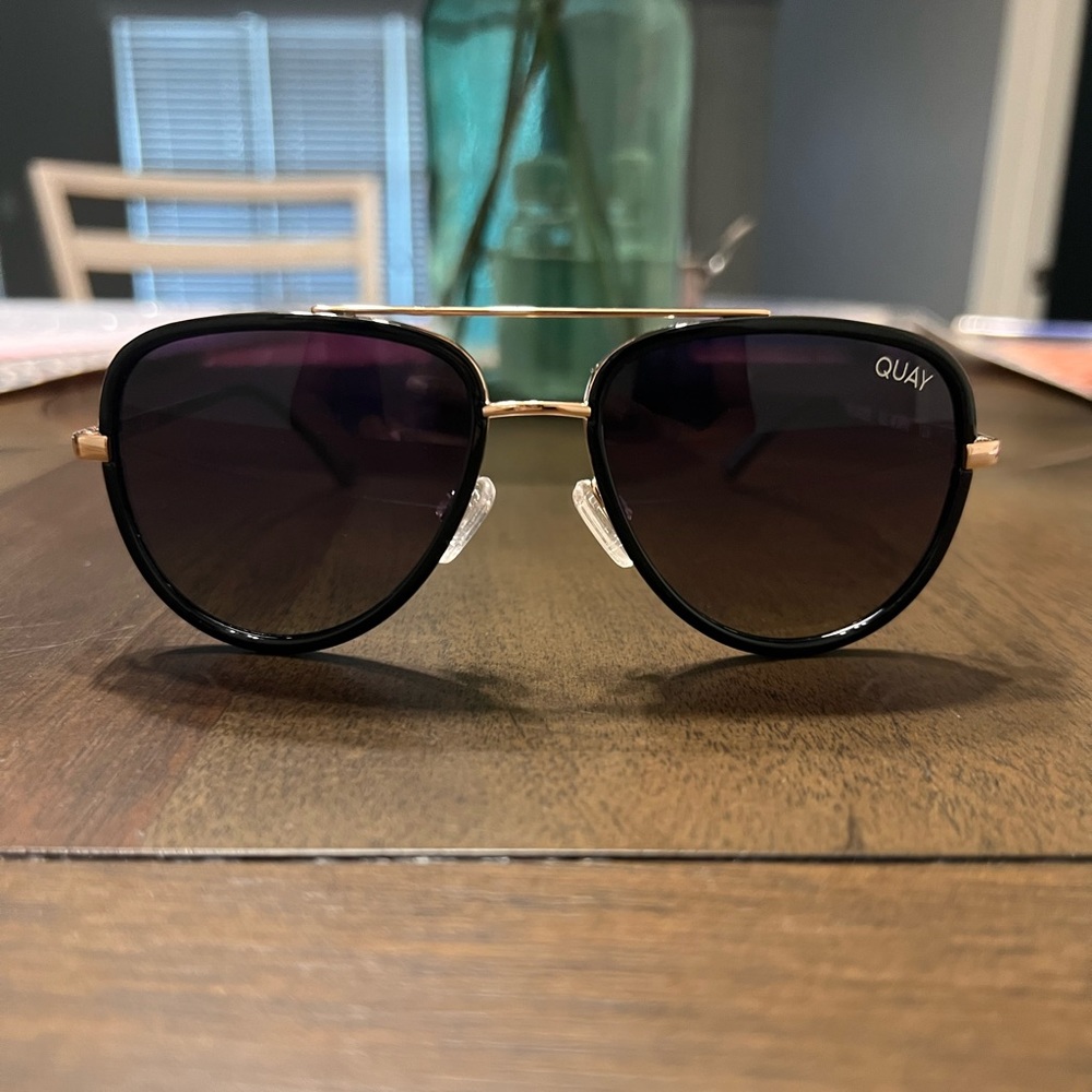 QUAY POLARIZED ALL IN MINI